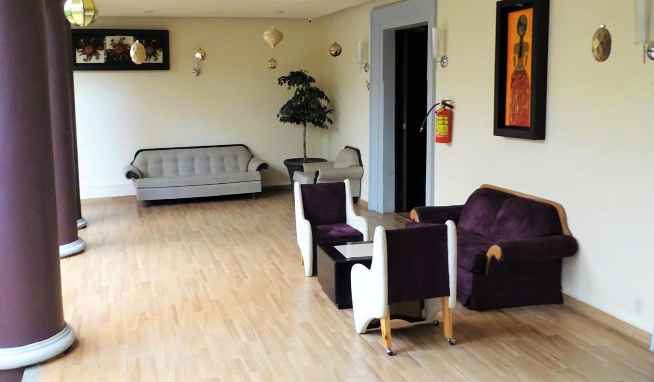 Hotel Jardines Del Centro San Cristóbal de Las Casas المظهر الخارجي الصورة